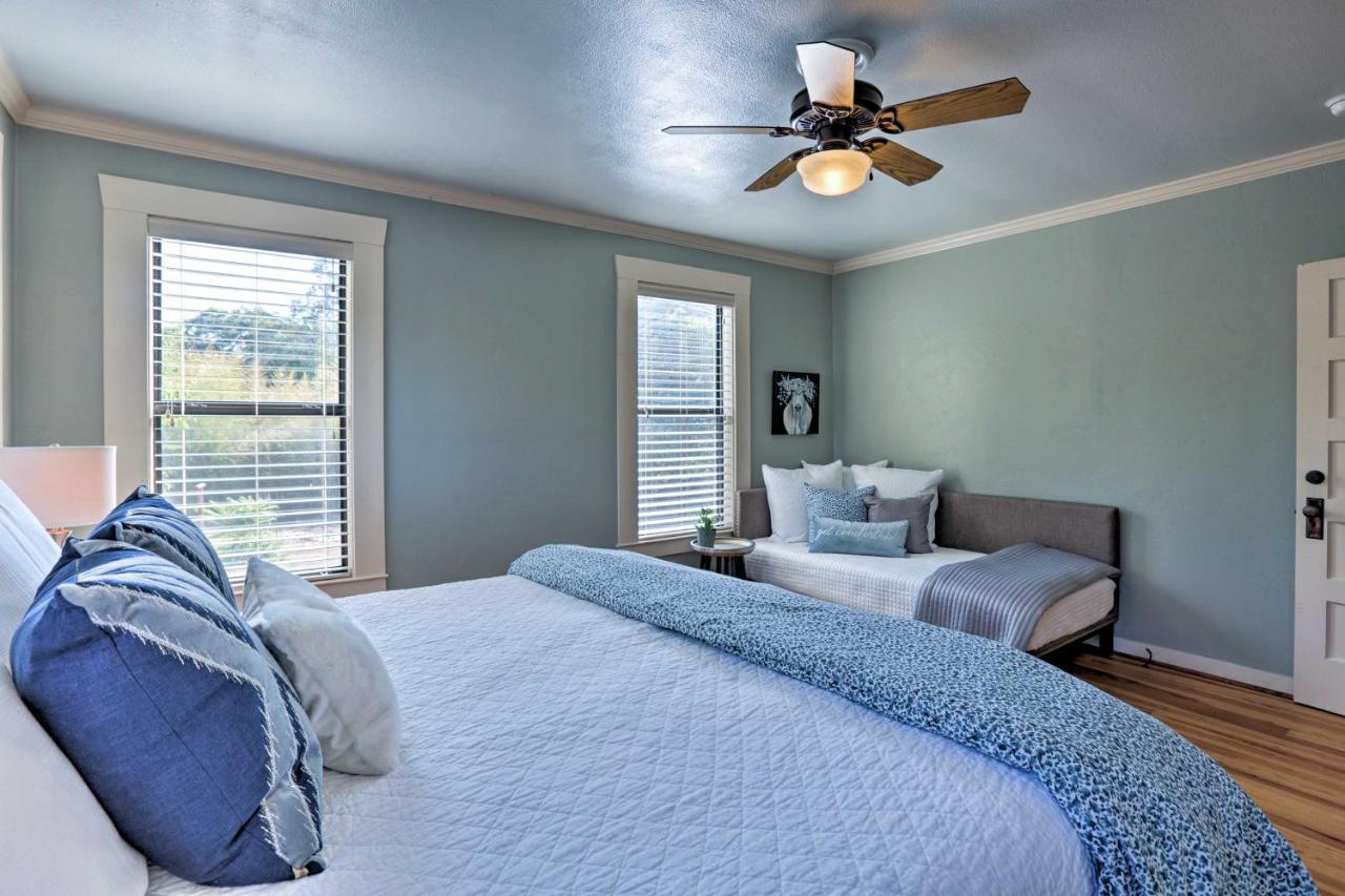 Fredericksburg Cottage With Grill - Walk To Main St! ภายนอก รูปภาพ